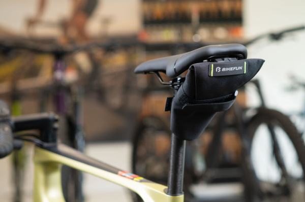 Bikefun Apex M Kerékpár Táska Nyeregre