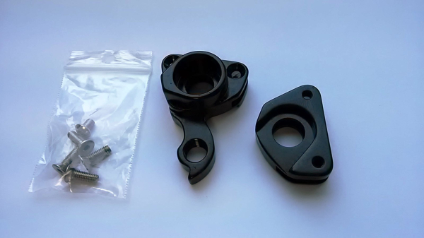 Kellys MTB High Modulus Carbon HT 29 142x12 Vázpapucs