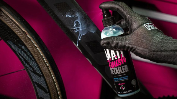 Muc Off Matt Finisher Kerékpár Védő Spray Matt Festéshez 250ml