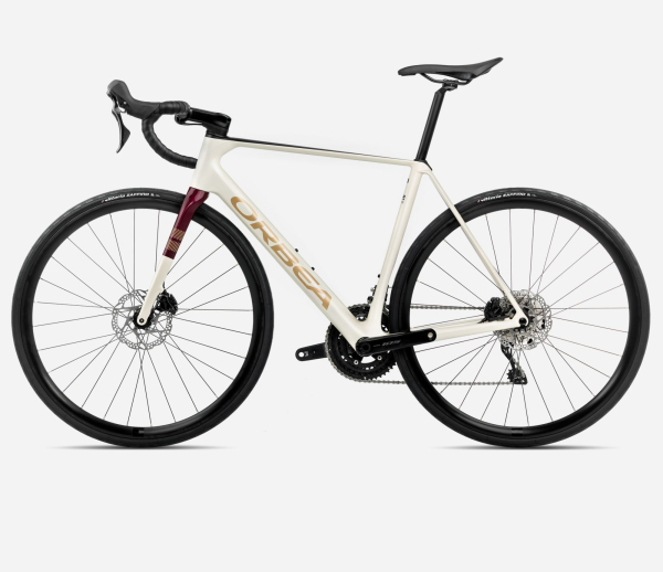 Orbea Orca M30i Országúti Kerékpár 2025 Ivory White-Burgundy (Gloss)-Vulcano (Matt) - fehér