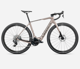 Orbea Denna M31e 420 Wh Elektromos Gravel Kerékpár 2025 Nickel Matt - Carbon Raw Gloss - carbon