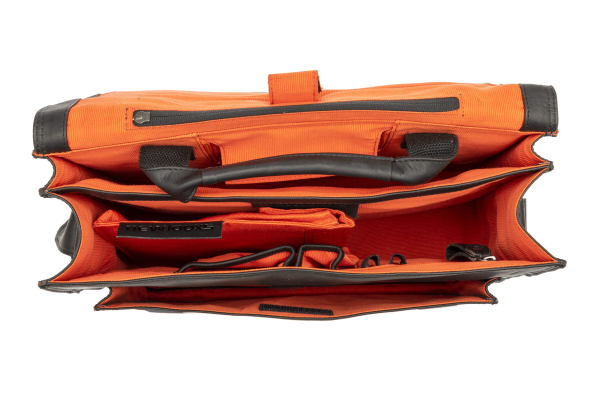 NewLooxs Fellini Leather Kerékpáros Laptoptáska - fekete