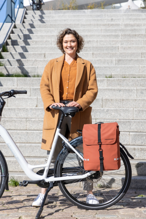 NewLooxs Odense Single Kerékpáros Túratáska - piros