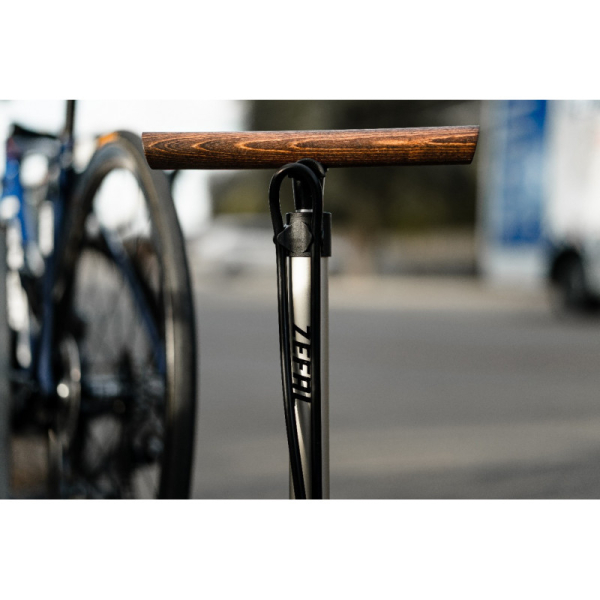 Zefal Profil FP65 Digitális Nyomásmérős Alu Kerékpár Műhelypumpa Z-Turn Fejjel - fekete