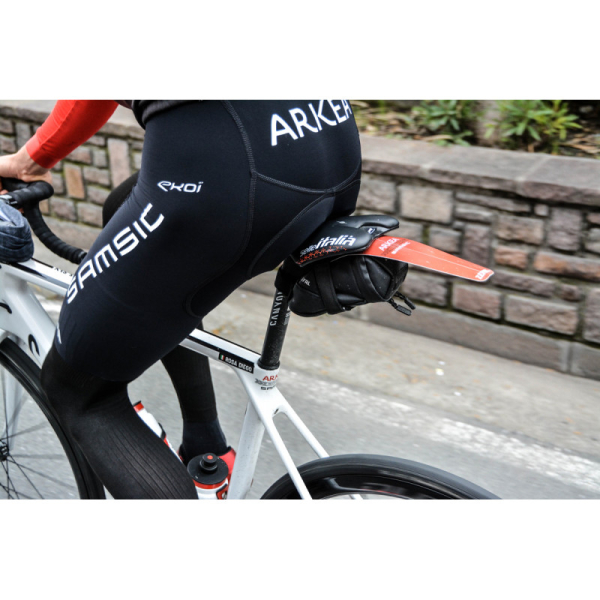 Zefal Shield Lite M Nyeregre Rögzíthető Hátsó Kerékpár Sárvédő - fekete - fehér