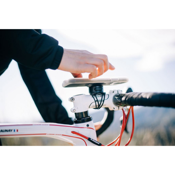 Zefal Z-Console Iphone 12 Pro Telefontartó Esővédővel Kerékpárra Konzol Nélkül