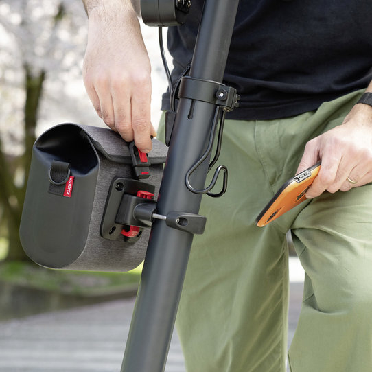 Klickfix Caddy Oversize  Kerékpár Kosár/Táska Tartó Adapter (36-55 mm átmérőhöz)