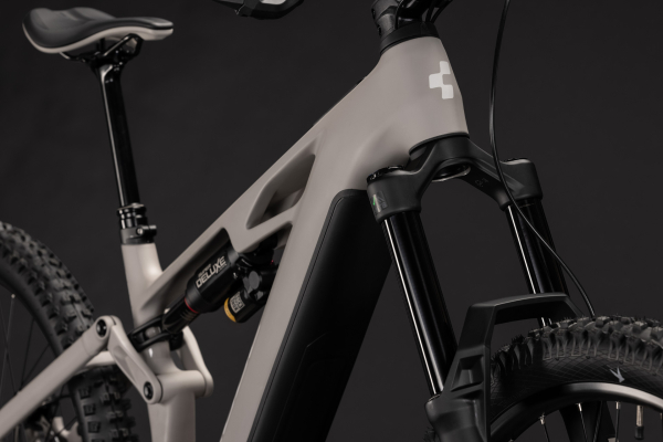 Cube AMS Hybrid ONE44 C:68X SLT 400X matrixblack´n´white 29" 2027 Elektromos Fully Mountain Bike Kerékpár - szürke