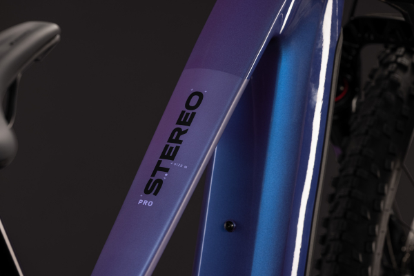 Cube Stereo Hybrid ONE44 Pro 800 blueiris´n´purple 27,5" 2027 Elektromos Fully Mountain Bike Kerékpár - lila
