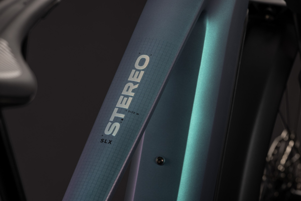 Cube Stereo Hybrid ONE44 SLX 800 FE smaragdgrey´n´chrome 29" 2027 Elektromos Fully Mountain Bike Kerékpár - lila