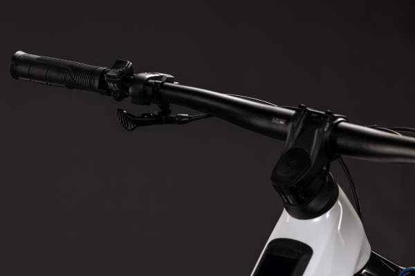 Cube Stereo Hybrid ONE44 HPC Pro 800 metallicwhite´n´blue 29" 2027 Elektromos Fully Mountain Bike Kerékpár - fehér