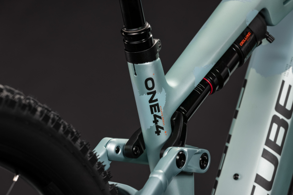 Cube Stereo Hybrid ONE44 HPC Pro 800 pearlaqua´n´black 29" 2027 Elektromos Fully Mountain Bike Kerékpár - türkiz
