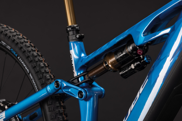 Cube Stereo Hybrid ONE44 HPC AT 800 actionteam 27,5" 2027 Elektromos Fully Mountain Bike Kerékpár - kék