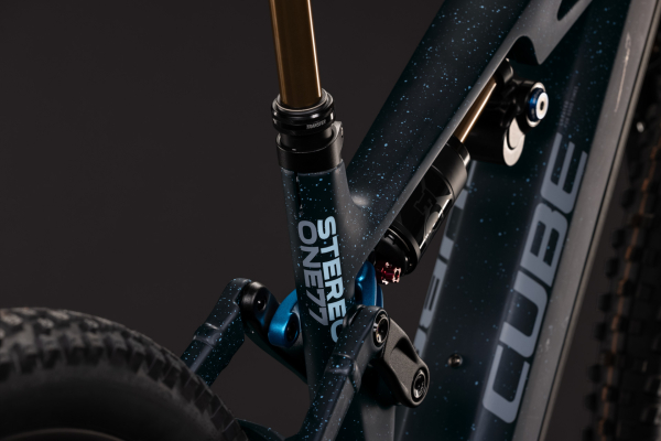 Cube Stereo Hybrid ONE77 HPC SLT 800 bluegalaxy´n´grey 29"/27,5" 2027 Elektromos Fully Mountain Bike Kerékpár - sötétkék