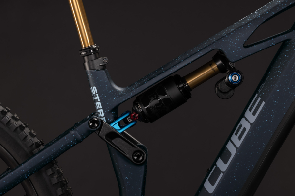 Cube Stereo Hybrid ONE77 HPC SLT 800 bluegalaxy´n´grey 29"/27,5" 2027 Elektromos Fully Mountain Bike Kerékpár - sötétkék