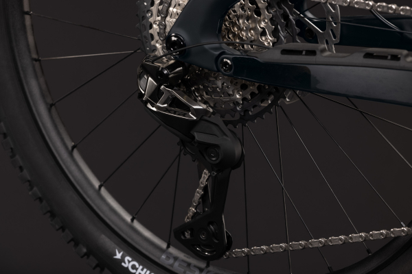 Cube AMS Hybrid 177 C:62 AT 600X carbon´n´white 29"/27,5" 2027 Elektromos Fully Mountain Bike Kerékpár - carbon
