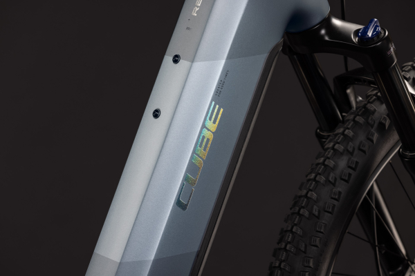 Cube Reaction Hybrid Performance 720 ashgrey´n´prism 27,5" 2027 Elektromos Hardtail Mountain Bike Easy Entry Kerékpár - szürke