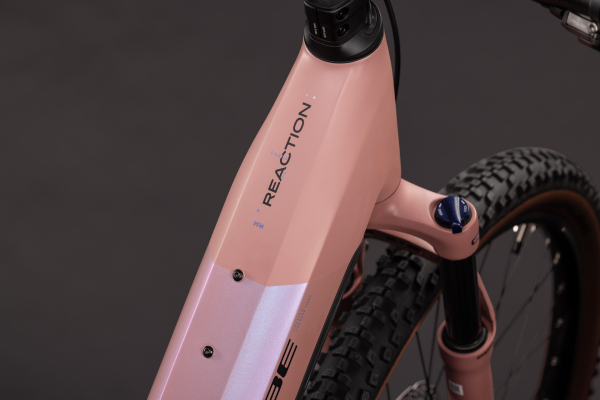 Cube Reaction Hybrid Performance 720 ruby´n´black 27,5" 2027 Elektromos Hardtail Mountain Bike Easy Entry Kerékpár - korall