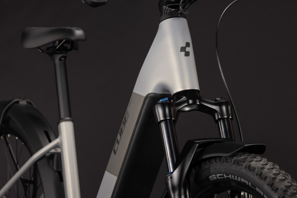 Cube Reaction Hybrid ONE 720  FE pearlsilver´n´chrome 27,5" 2027 Elektromos Hardtail Mountain Bike Easy Entry Kerékpár - szürke