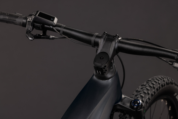 Cube Reaction Hybrid Pro 800 silverdust´n´prism 27,5" 2027 Elektromos Hardtail Mountain Bike Kerékpár - fekete