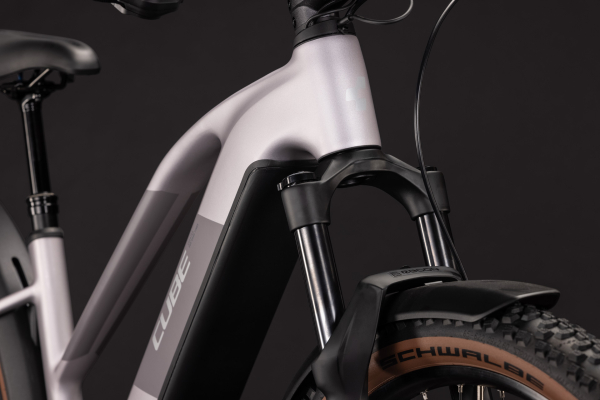 Cube Reaction Hybrid Pro 800 FE lilacbreeze´n´prizm 27,5" 2027 Elektromos Hardtail Mountain Bike Trapeze Kerékpár - lila