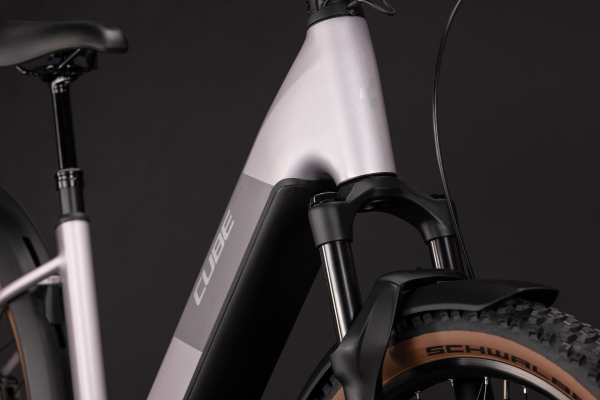 Cube Reaction Hybrid Pro 800 FE lilacbreeze´n´prizm 27,5" 2027 Elektromos Hardtail Mountain Bike Easy Entry Kerékpár - lila