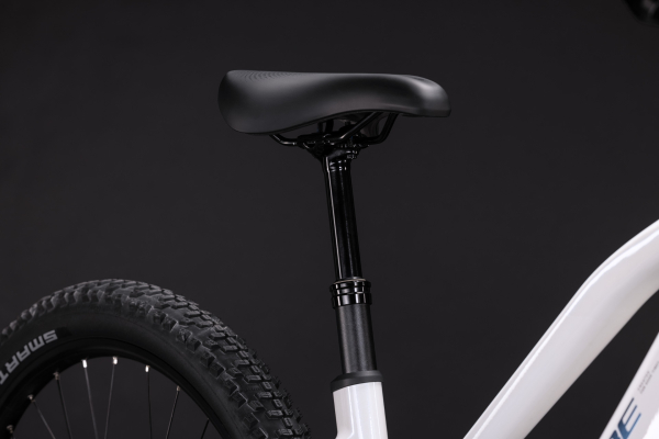 Cube Reaction Hybrid Race 800 snow´n´black 29" 2027 Elektromos Hardtail Mountain Bike Trapeze Kerékpár - fehér