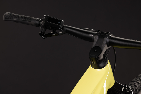 Cube Reaction Hybrid Race 800 bananasplit´n´black 29" 2027 Elektromos Hardtail Mountain Bike Kerékpár - sárga