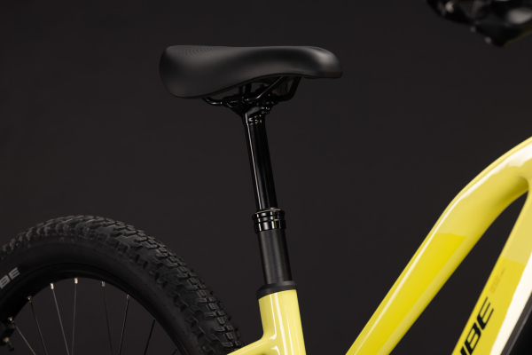 Cube Reaction Hybrid Race 800 bananasplit´n´black 27,5" 2027 Elektromos Hardtail Mountain Bike Trapeze Kerékpár - sárga