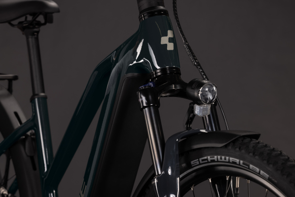 Cube Nuride Hybrid Performance 720 shadowgrey´n´grey 28" 2027 Elektromos Offroad Cross Trekking Trapeze Kerékpár - sötétszürke