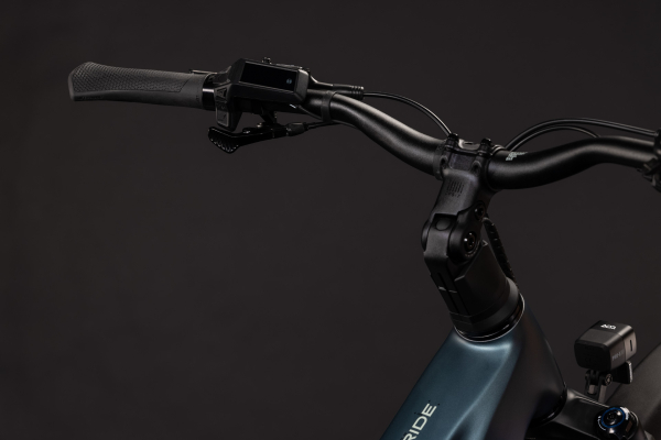 Cube Nuride Hybrid Pro 800 deepteal´n´blue 28" 2027 Elektromos Offroad Cross Trekking Trapeze Kerékpár - sötétkék