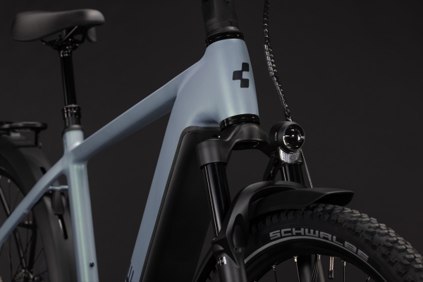 Cube Nuride Hybrid EXC 800 seagrey´n´black 28" 2027 Elektromos Offroad Cross Trekking Kerékpár - szürke
