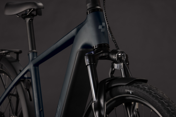 Cube Touring Hybrid ONE 600  grey´n´coolgrey 28" 2027 Elektromos Onroad Trekking Kerékpár - sötétszürke