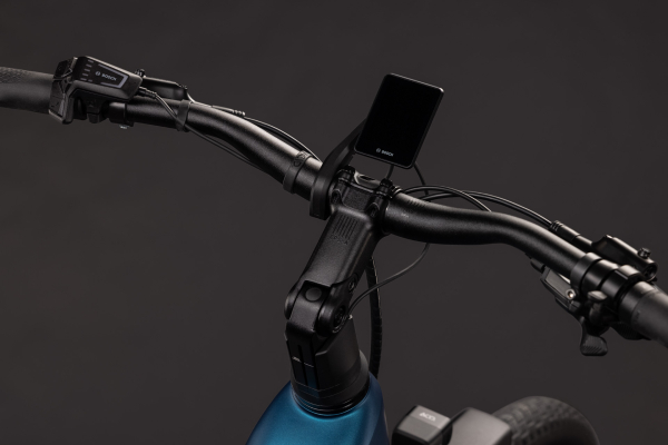 Cube Touring Hybrid Pro 800 electricblue´n´prizm 28" 2027 Elektromos Onroad Trekking Easy Entry Kerékpár - sötétkék