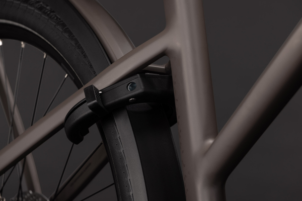 Cube Kathmandu Hybrid ONE 800 cedar´n´chrome 28" 2027 Elektromos Onroad Trekking Trapeze Kerékpár - barna