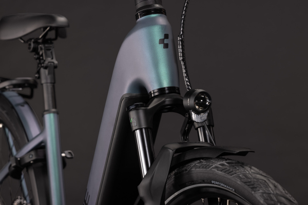 Cube Kathmandu Hybrid Pro 800 smaragdgrey´n´black 28" 2027 Elektromos Onroad Trekking Easy Entry Kerékpár - világoskék