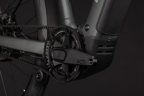 Cube Kathmandu Hybrid Deluxe Pro 800 blackforest´n´chrome 28" 2027 Elektromos Onroad Trekking Kerékpár - fekete