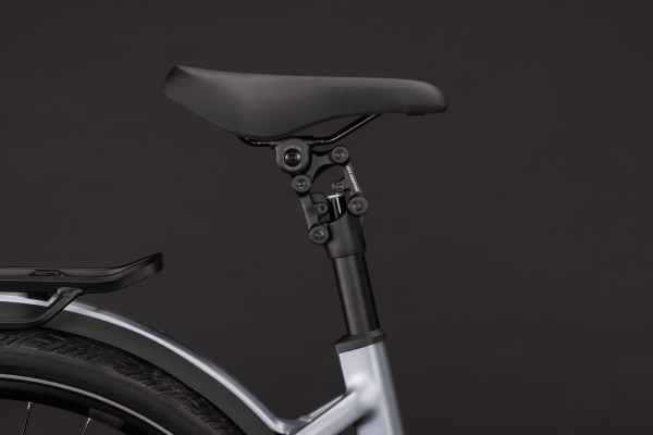 Cube Kathmandu Hybrid EXC 800 slategrey´n´chrome 28" 2027 Elektromos Onroad Trekking Easy Entry Kerékpár - világosszürke