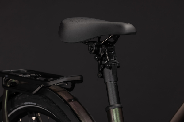 Cube Kathmandu Hybrid EXC 800 stellar´n´chrome 28" 2027 Elektromos Onroad Trekking Trapeze Kerékpár - sötétszürke