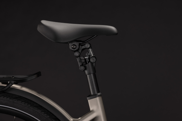 Cube Kathmandu Hybrid SLX 800 flashstone´n´chrome 28" 2027 Elektromos Onroad Trekking Easy Entry Kerékpár - barna