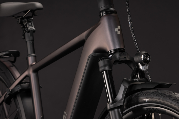 Cube Kathmandu Hybrid SLT 800 mysticgraphite´n´reflex 28" 2027 Elektromos Onroad Trekking Kerékpár - sötétkék