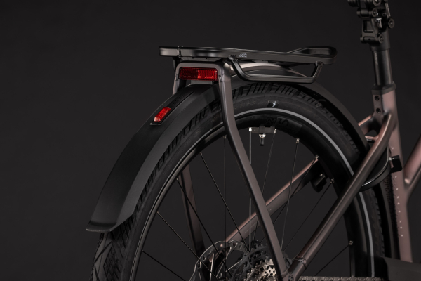 Cube Kathmandu Hybrid SLT 800 mysticgraphite´n´reflex 28" 2027 Elektromos Onroad Trekking Trapeze Kerékpár - sötétkék
