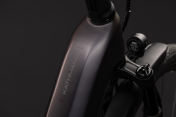 Cube Kathmandu Hybrid SLT 800 mysticgraphite´n´reflex 28" 2027 Elektromos Onroad Trekking Easy Entry Kerékpár - sötétkék