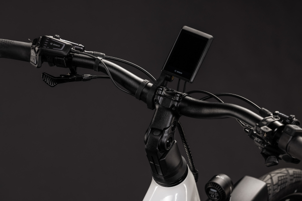 Cube Kathmandu Hybrid ONE11 HPC SLX 800 metallicwhite´n´prizm 28" 2027 Elektromos Offroad Cross Trekking Easy Entry Kerékpár - fehér