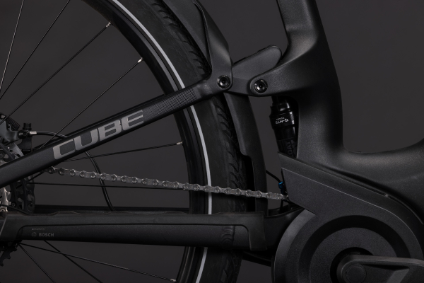 Cube Kathmandu Hybrid ONE11 HPC SLT 800 carbon´n´silverdust 28" 2027 Elektromos Offroad Cross Trekking Easy Entry Kerékpár - carbon
