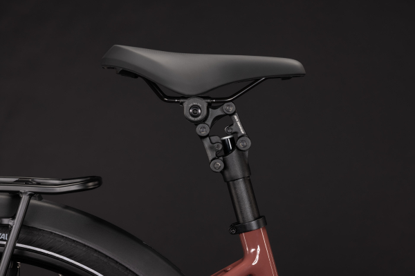 Cube Supreme Hybrid Comfort Pro 600 burgundy´n´claret 28" 2027 Elektromos Onroad Trekking Easy Entry Kerékpár - krém