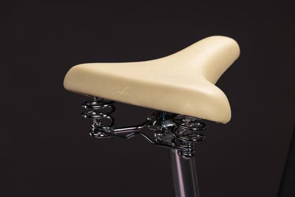 Cube Aruba Hybrid 600 cottoncandy´n´creme 28" 2027 Elektromos Onroad Trekking Easy Entry Kerékpár - lila