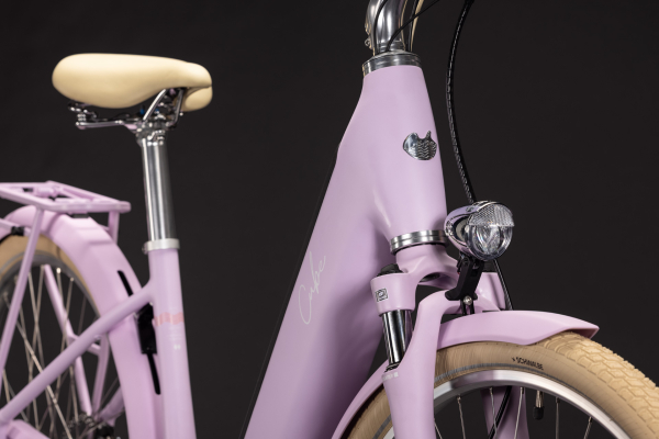 Cube Aruba Hybrid 600 cottoncandy´n´creme 28" 2027 Elektromos Onroad Trekking Easy Entry Kerékpár - lila