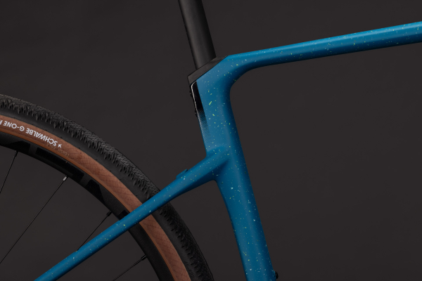 Cube Nuroad Hybrid C:62 EXC 400X tropicalteal´n´black 28" 2027 Elektromos Gravel Kerékpár - kék