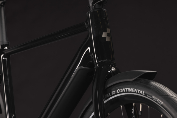 Cube Editor Hybrid ONE 360 FE black´n´irongrey 28" 2027 Elektromos Light Hardtail MTB Kerékpár - fekete